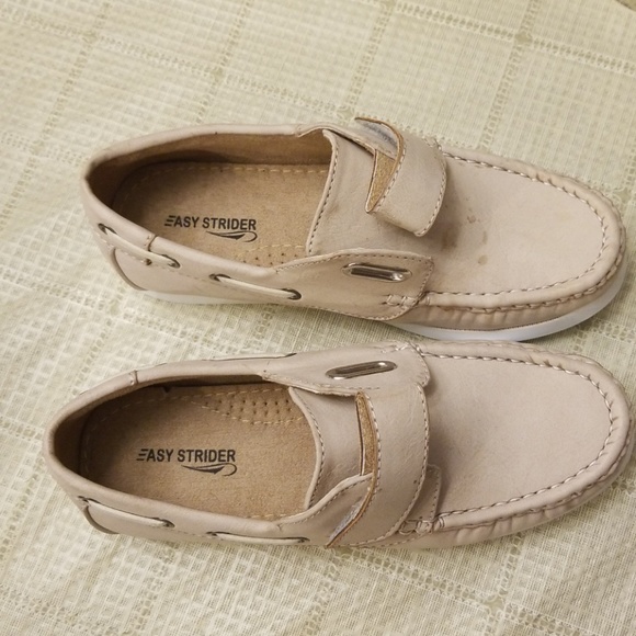 boys beige shoes